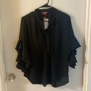 END OF SUMMER SALE!!! BRAND NEW NEVER WORN!!! Black M blouse perfect for work!